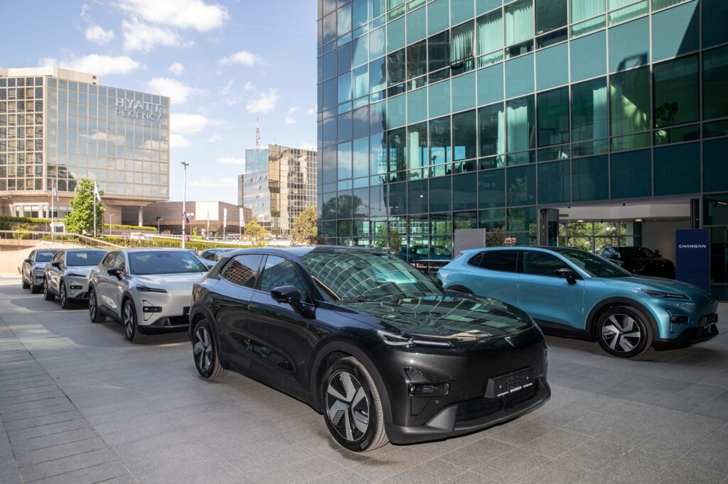 Više od 100 prodatih Changan vozila tokom Sajma automobila
